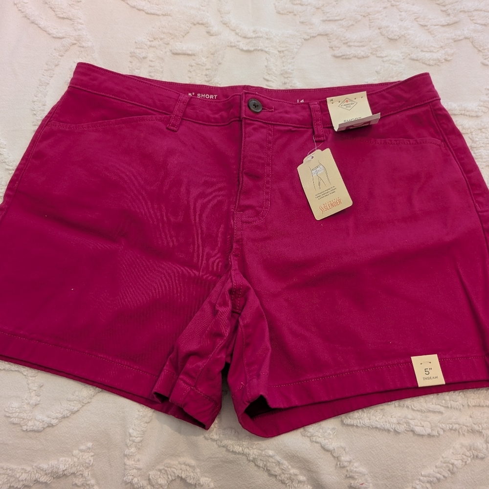 Women's Magenta Shorts By St. Johns Bay Size 14 NWT 5" Inseam
